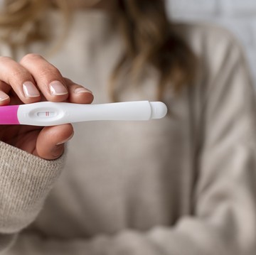 Tidak Hamil Tapi Test Pack Tunjukkan Hasil Garis Dua, Ini 6 Penyebabnya...