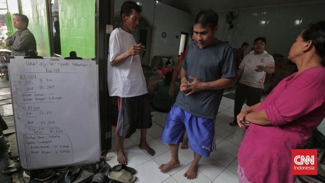 FOTO: Puing-puing Kebakaran Maut di Jaktim Tewaskan Tiga Balita