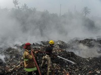  Bahaya ISPA di Balik Kebakaran TPSA Bagendung nan Belum Reda