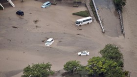 FOTO: Hujan Lebat Tak Biasa Picu Banjir Besar di Jepang