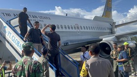 Pilot Susi Air ke Jakarta Naik Pesawat TNI AU, Didampingi Kerabat