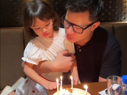 5 Potret Shandy Aulia dan Sang Putri Claire Rayakan Ultah Mantan Suami, Tetap Kompak Bun