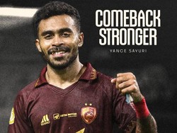 Ramai-ramai Pemain PSM Doakan Yance Sayuri Lekas Pulih Usai Sempat Kolaps