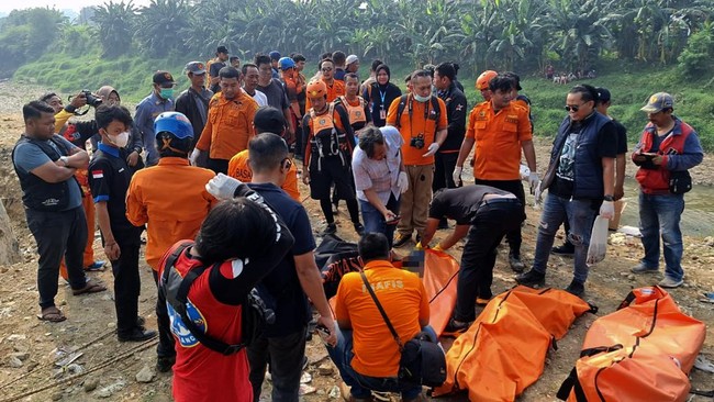 Komisi III DPR menduga bakal ada tawuran sebelum tujuh remaja laki-laki tewas di Kali Bekasi.