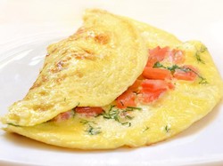 Cara Bikin Omelet Enak Buat Sarapan, Jangan Pakai Bahan Ini!