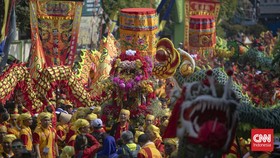 FOTO: Warga Cina Benteng Tangerang Rayakan Gotong Toapekong