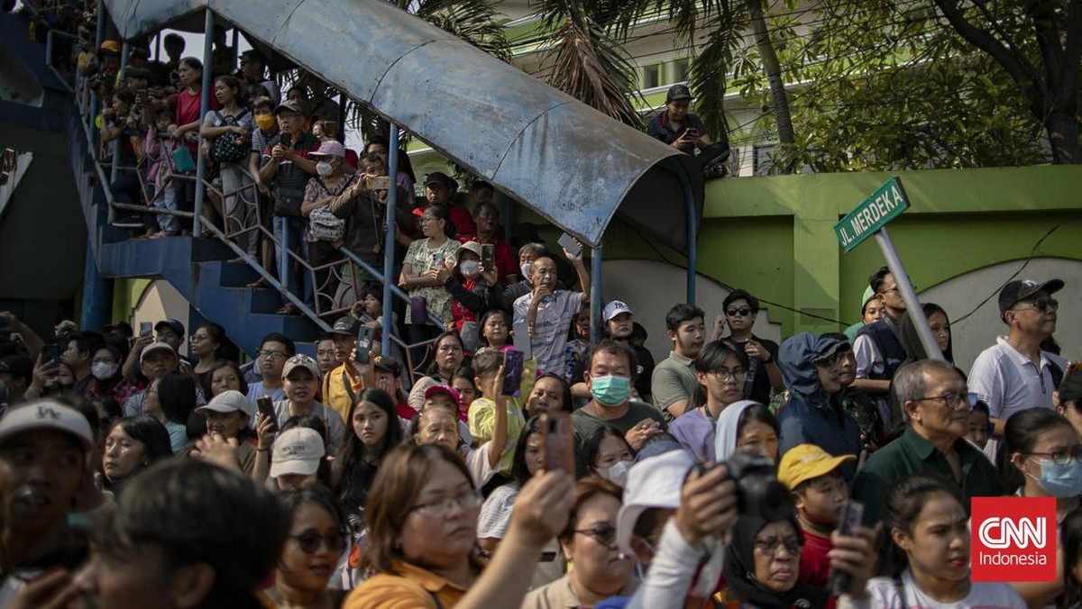 FOTO: Warga Cina Benteng Tangerang Rayakan Gotong Toapekong