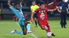 Hasil Liga 1: Persebaya ke Puncak Usai Kalahkan PSIS