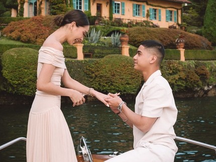 5 Potret Lamaran Artis Indonesia di 2024, Alyssa Daguise dan Al Ghazali Romantis di Italia