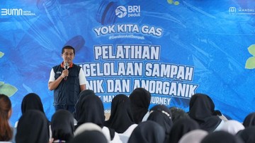 World Clean Up Day, BRI Edukasi Pengelolaan Sampah di Mandalika