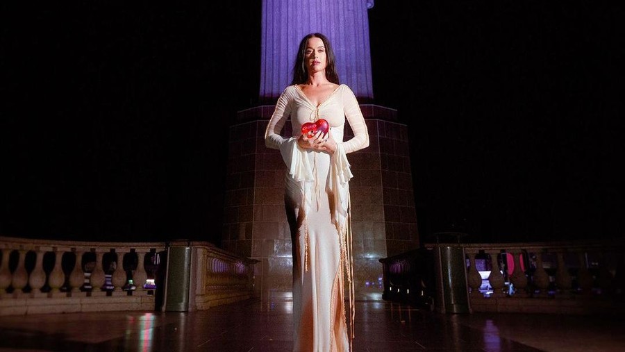 Lirik Lagu Woman's World - Katy Perry Lirik Lagu Woman's World - Katy Perry