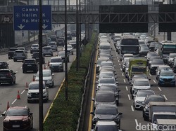 Video: Tol Dalam Kota Macet Sore Ini Jelang Long Weekend