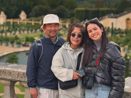 Terpopuler: Potret Keakraban Maudy Ayunda dan Mertua Korea