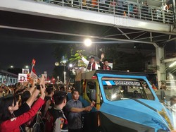Lalin Depan KPU Jakarta Macet Saat Pengundian Nomor Urut Cagub