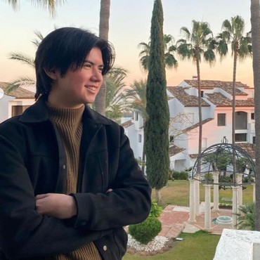 Sempat Pacaran dengan Lolly, 7 Potret Sean Anak Olla Ramlan Kini Punya Kekasih Baru