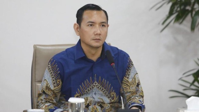 Peringatan Harsiarnas ke-93 menekankan kolaborasi penyiaran demi ketahanan nasional. KPI dorong regulasi dan transformasi industri menghadapi disrupsi digital.