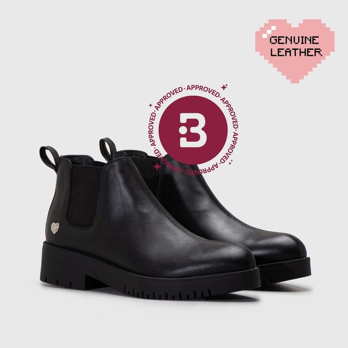 Adorable Projects Lanister Chelsea Boots