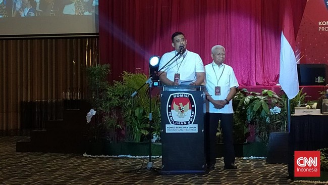 Cagub Sumut Bobby Nasution menyoroti anggaran mencapai Rp2,7 triliun yang sudah digelontorkan untuk perbaikan jalan di Sumut, namun tak kunjung bagus.