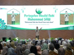 Pegadaian Peringati Maulid Nabi Bareng Ustaz Maulana & Sabyan Gambus