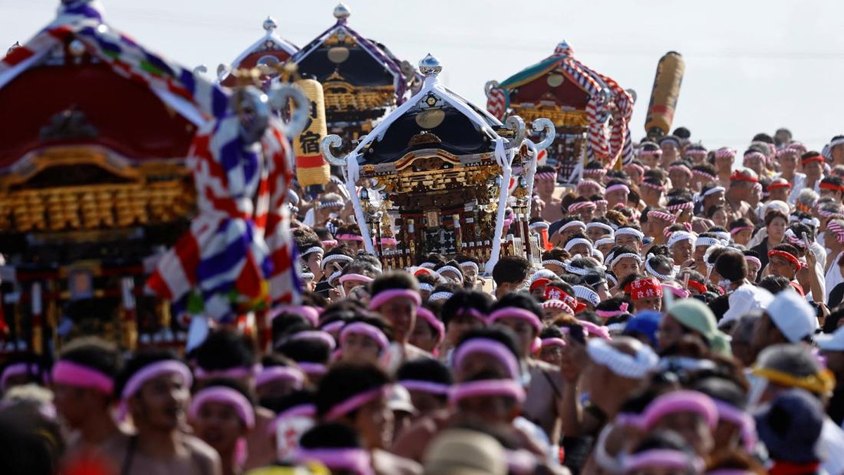 FOTO: Ohara Hadaka, Festival 'Pria Telanjang' Musim Gugur di Jepang