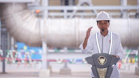 Survei LSI Denny JA: 10 Tahun Pemerintahan Jokowi Berhasil