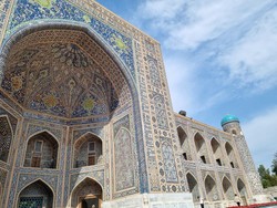 Dari Makkah hingga Samarkand, Menelusuri Kota-Kota Jejak Peradaban Islam Dunia