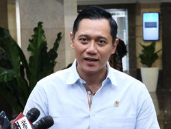 Ada Dugaan Persengkokolan Tender Kereta Cepat, AHY Respons Begini