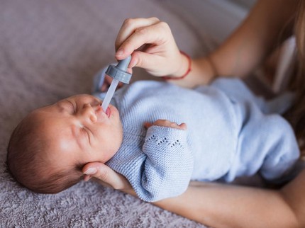 Mulai Kapan Bayi Minum Vitamin D? Simak Jadwal dan Ketentuannya Bun