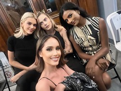 Momen Akrab Cinta Laura dan Kendall Jenner di Paris, Pamer Selfie Bareng
