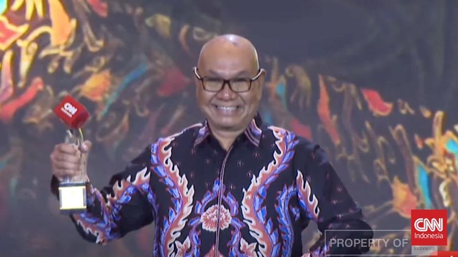 PT Bumi Suksesindo berhasil meraih penghargaan Leading Local Community Empowerment Initiatives dalam ajang CNN Indonesia Awards 2024 pada Rabu (25/9).
