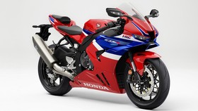 Honda CBR1000RR-R Terbaru Meluncur Jelang MotoGP Mandalika 2024