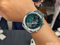 Huawei Watch Ultimate Harganya Tembus Rp 12 Juta