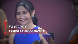 img-title Prilly Latuconsina Berharap Bisa Terus Menjadi Inspirasi