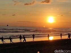 Senja di Pangandaran... Ah Romantisnya...