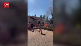 VIDEO: Detik-detik Roket Hizbullah Hantam Rumah di Israel Utara