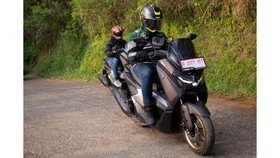 Cara Menaklukkan Tanjakan Pakai Yamaha Nmax Turbo