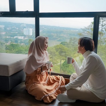Selamat dari Kebakaran, 3500 Al-Qur'an Jadi Harapan Anisa Rahma & Anandito Dwis Memulai Kembali 