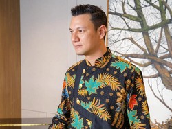 Gus Mus Sebut Pakai Batik Berarti Ikuti Perilaku Nabi Muhammad