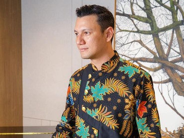 img-title Gus Mus Sebut Pakai Batik Berarti Ikuti Perilaku Nabi Muhammad