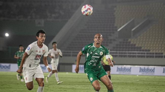 Malut United mengalahkan PSS Sleman dalam laga lanjutan Liga 1 di Stadion Manahan, Surakarta, Jawa Tengah, Kamis (26/9) malam.