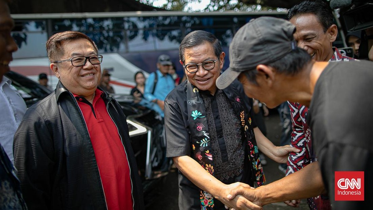FOTO: Pakta Integritas di Antara Pramono dan Warga Kampung Bayam