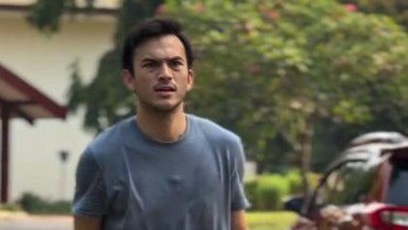 img-title Momen Rizky Nazar dan El Rumi Main Game Bareng Jadi Sorotan