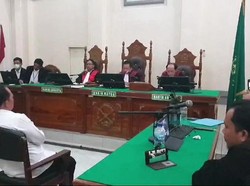 Bupati Labuhanbatu Nonaktif Divonis 6 Tahun Bui di Kasus Korupsi Rp 4,9 M