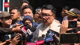 VIDEO: RK Janjikan Dana 200 Juta ke Tiap RW Bila Jadi Gubernur