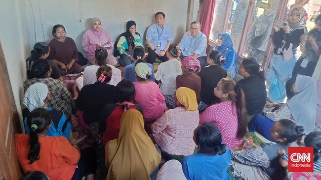 PMN membantu 1,7 juta warga keluar dari kemiskinan ekstrem melalui program Membina Ekonomi Keluarga Sejahtera (Mekaar).