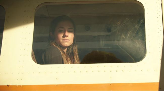 Jadwal Bioskop Trans TV hari ini (28 September) Horizon Line. Berikut sinopsis Horizon Line dibintangi Alexander Dreymon.