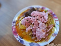 Gurih Berempah! 5 Ketupat Sayur Padang di Jakarta Ini Bikin Nagih