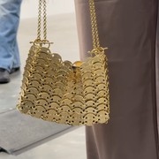 Rabanne Perkenalkan Tas Emas 18 Karat Seharga Rp4,2 Miliar di Paris Fashion Week