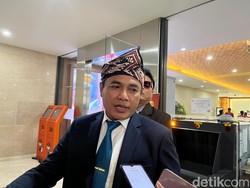 Pasukan Bawah Tanah Jokowi Adukan Roy Suryo ke Bareskrim soal Akun Fufufafa