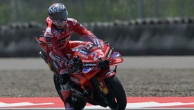 Hasil Practice MotoGP Mandalika: Bastianini Tercepat, Martin Kedua